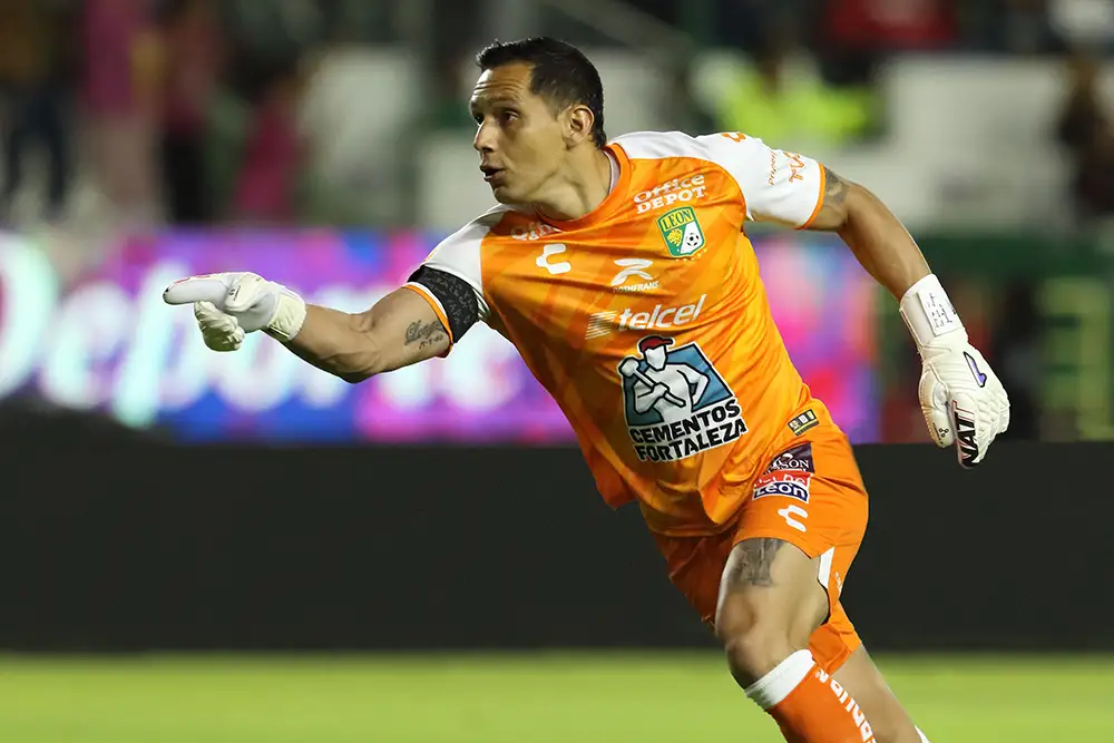 PlayCity-Apuestas-Rodolfo-Cota-Leon-LigaMX